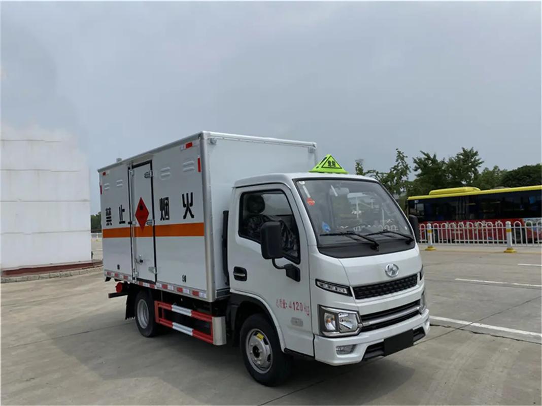 危險品貨運都能拉什么危險品貨運都能拉什么東西